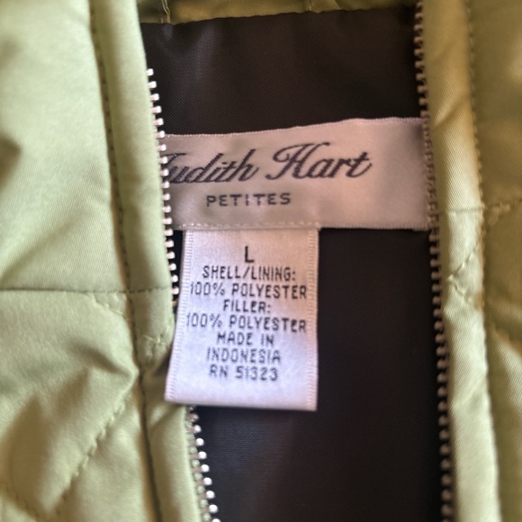 Olive Quilted Puffer Jacket for Women - Picture 6 of 6